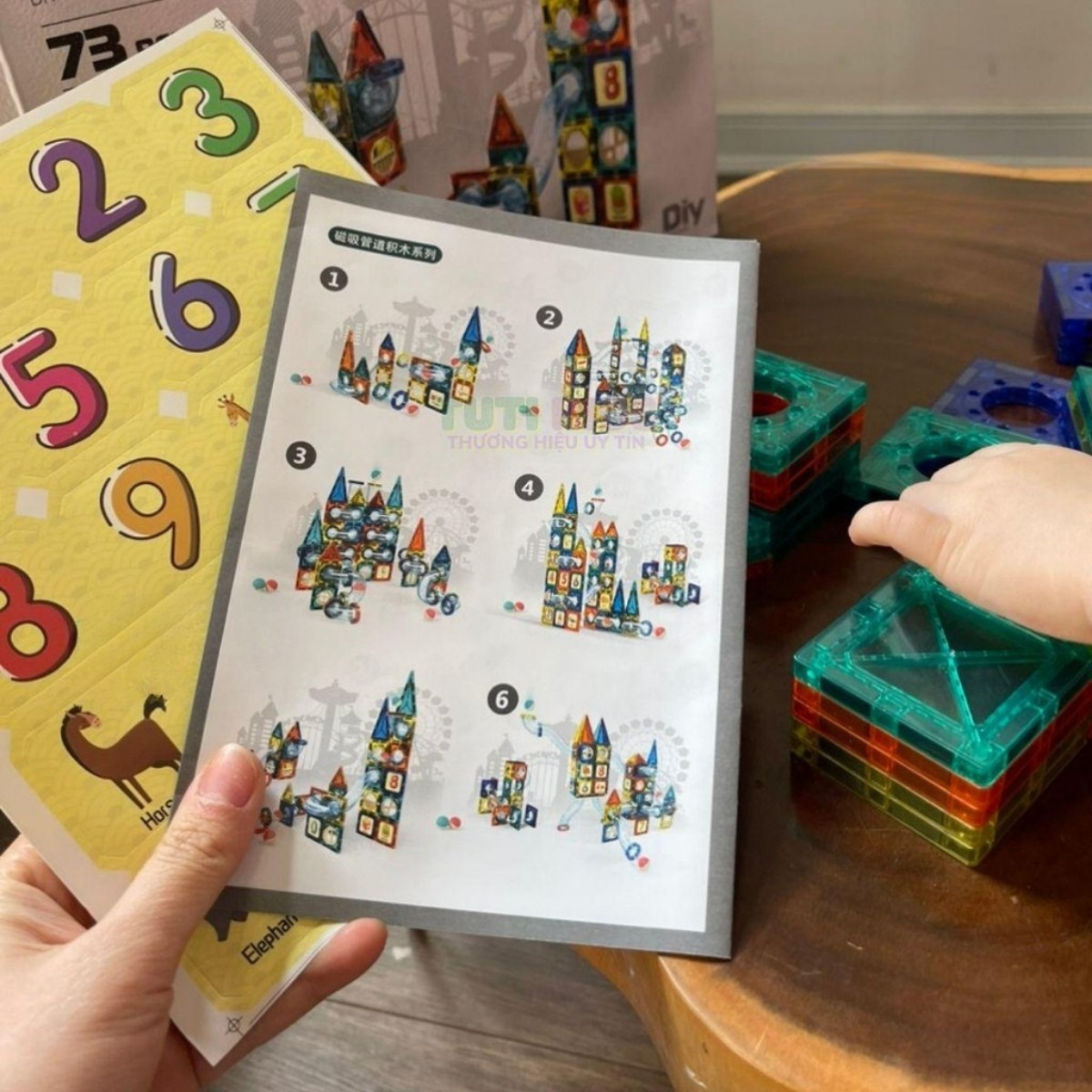 Colorful Magnetic Tile Set (73 pcs) – STEM Educational Toy (Age 3+)
